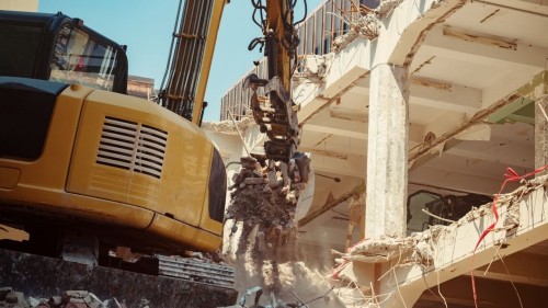 Riskli Bina Yıkım Süreci